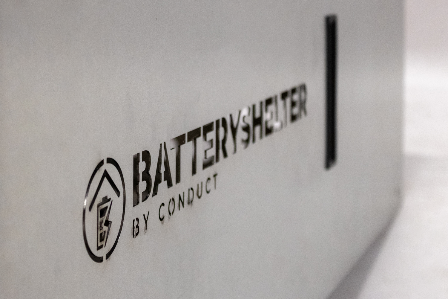 Conduct präsentiert den Batteryshelter 
