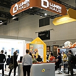 LumenHaus gewinnt den Best Innovation Award auf der Solar Solutions Bremen 2025