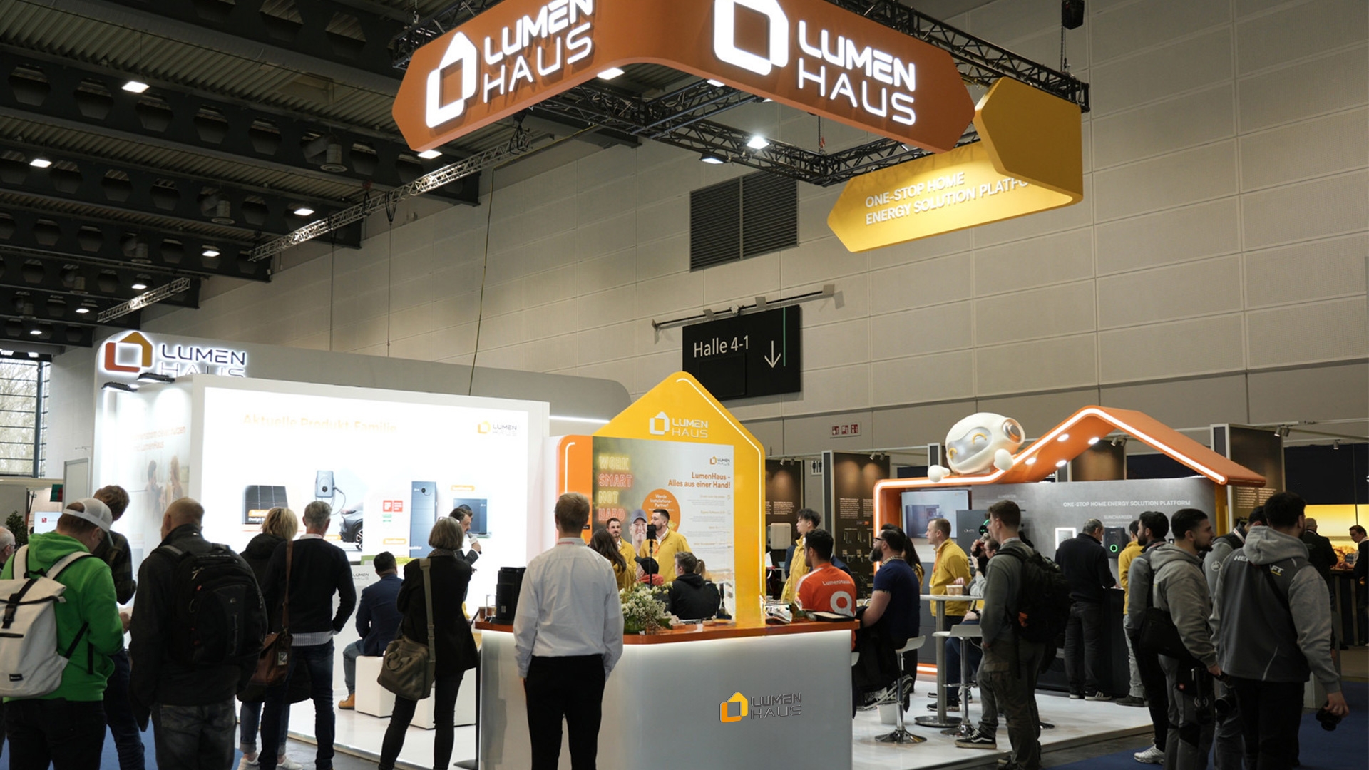 LumenHaus gewinnt den Best Innovation Award auf der Solar Solutions Bremen 2025