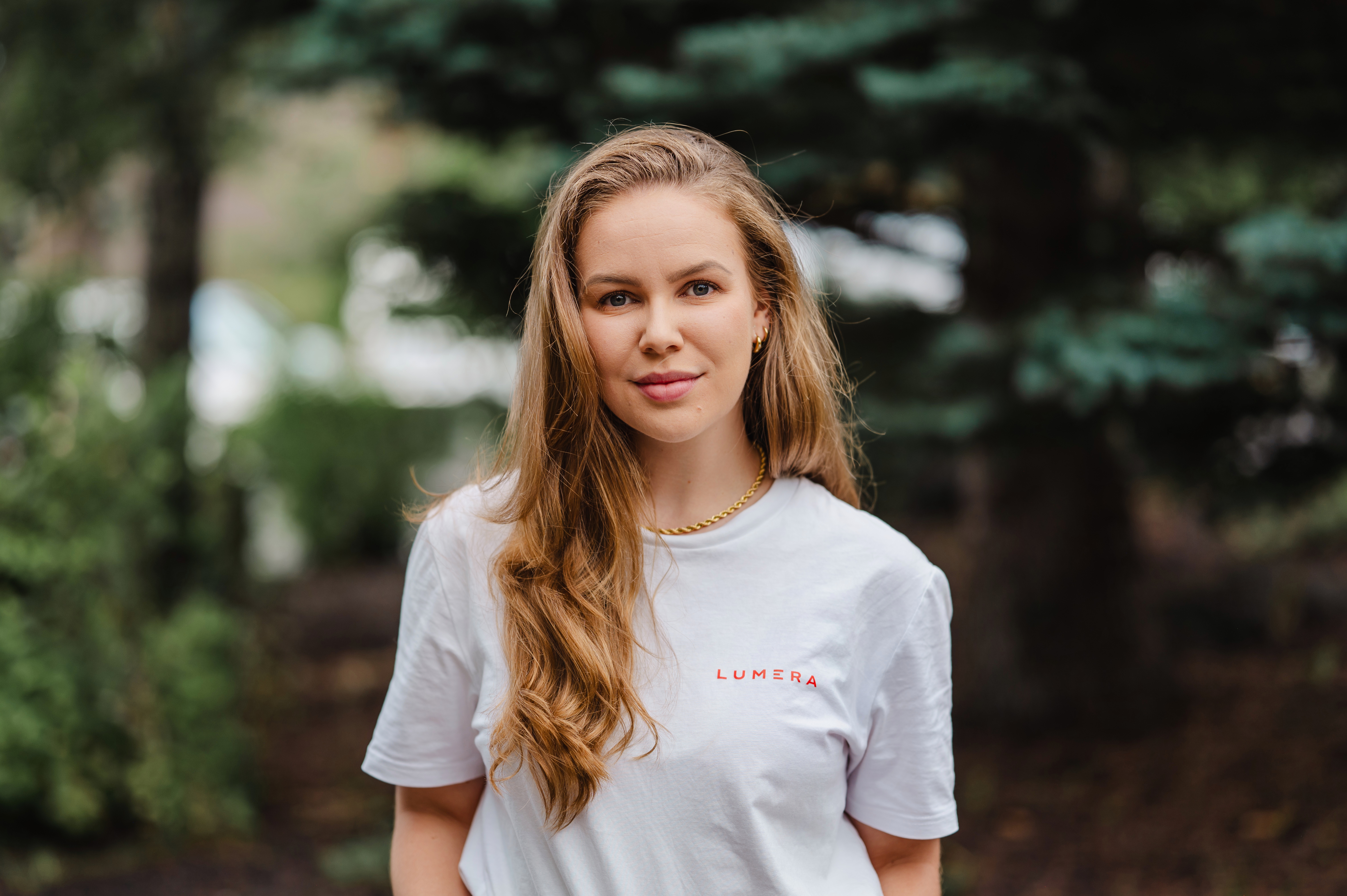 Sprecher: Lena Sophia Voß