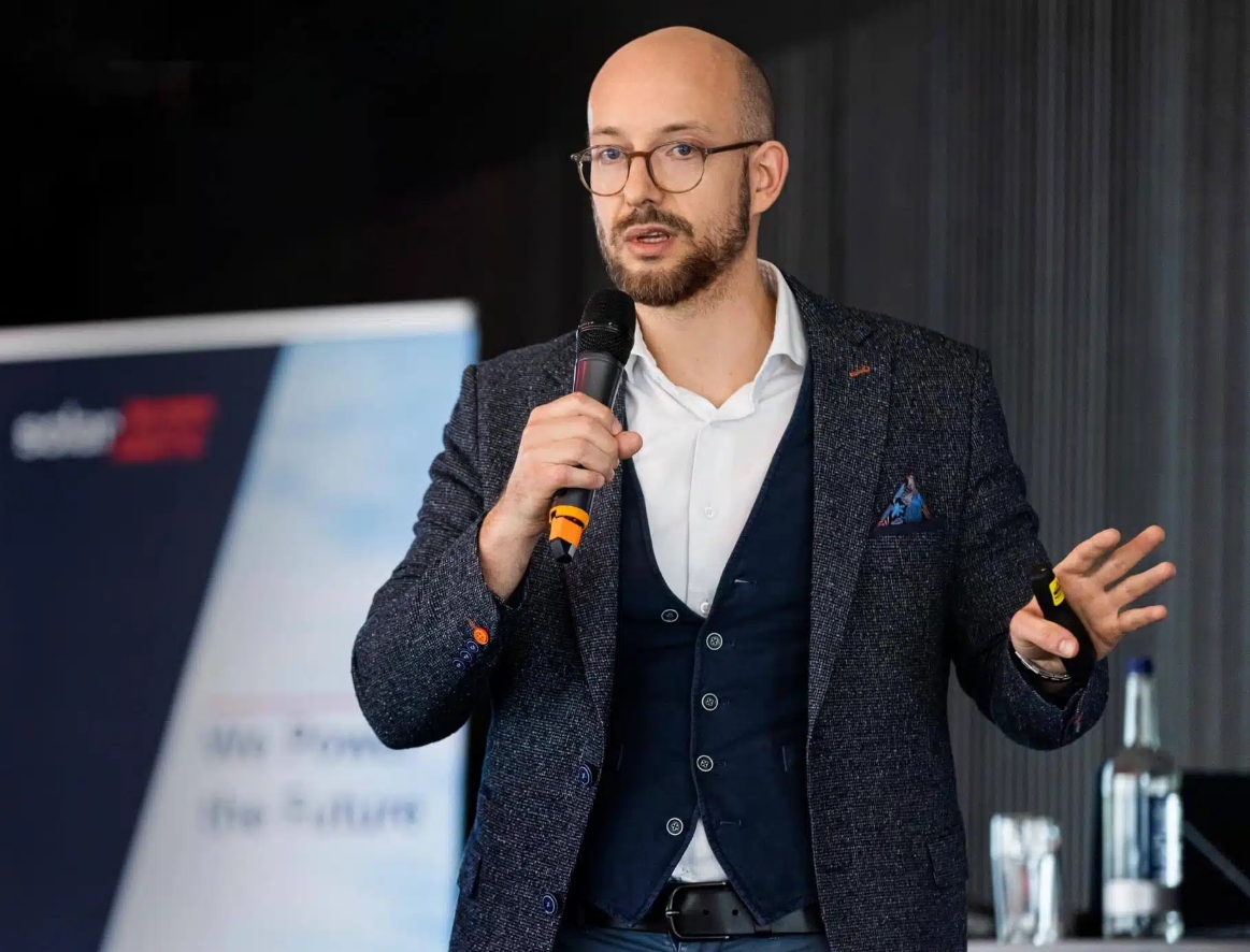 Sprecher: Felix Goldbach