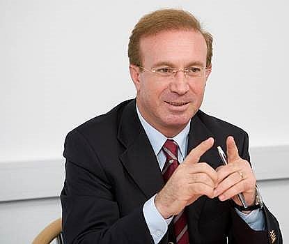 Sprecher: Dr. Ahmet Lokurlu